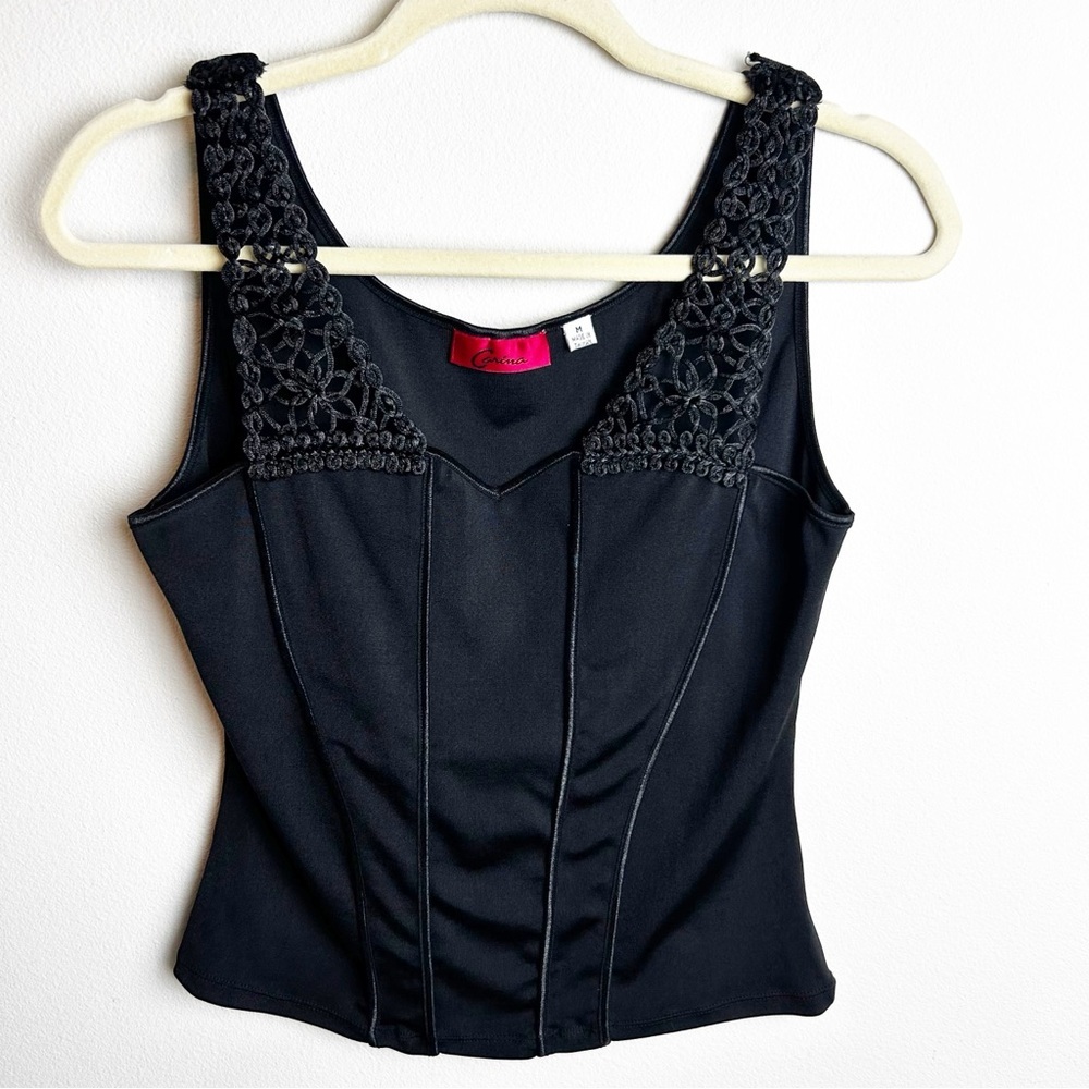 Carina Vintage black corset style tank size: M